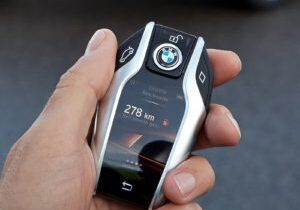 car lease.car key.BMW-7er-2